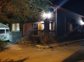 Guesthouse On Axmetbekov 22