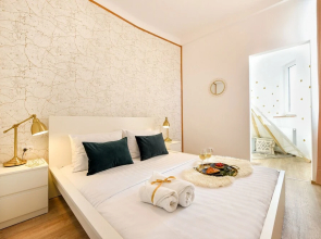Homey - Strada Armeneasca 10