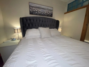 Zip Cottage Sleeps 2-3 Climb Snowdon zip World