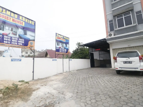 RedDoorz near Kartini Mall 2 Lampung