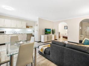 Smugglers on the Beach