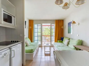 Appartement Hendaye, 1 pièce, 4 personnes - FR-1-2-303