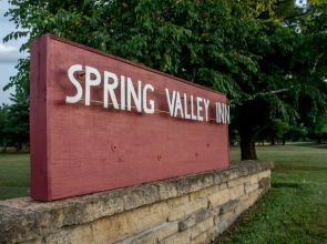 Spring Valley Inn