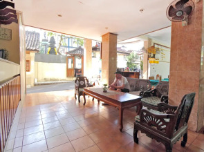 Sayang Maha Mertha Hotel