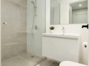 Stylish 2BR Retreat Near UC & Belconnen Mall