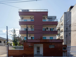 Lindo apto com varanda e churrasqueira ECU102