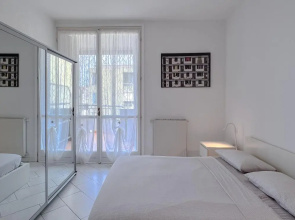 Appartamento in pineta con vista mare e piscina