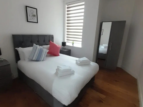 Cosy Luxe 1Bedroom Flat by Novarooms