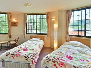 Petit Hotel Iris