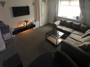 The Hideaway Home BD5 - 2 Bed Lovely Modern House