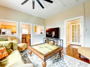 Adorable Charlotte Vacation Rental in Noda!