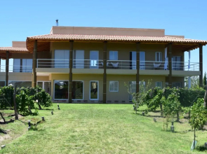 Chaglasian Wine & Suites