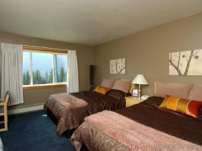 Heather Mountain Lodge