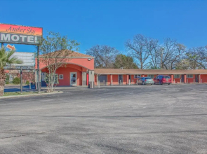 Amber Sky Motel