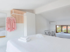 Naftilos Residences II