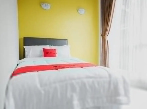 Adeeva Homestay by RedDoorz