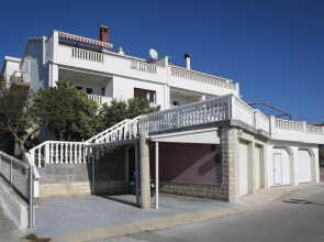 Awesome Home in Kastel Kambelovac With Wifi and 3 Bedrooms