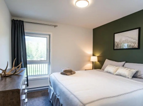 Granite Ridge Condo by Revelstoke Vacations