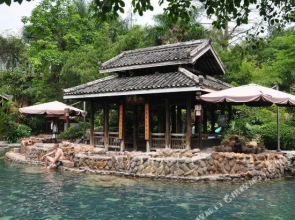 Guoyue Jiuquwan Hot Spring Villa Holiday Hotel