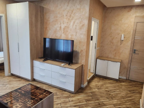 Colonel apartment dream