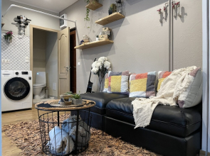 Cozy 1Br Apts with Yard and Parking