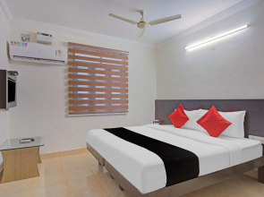 Capital O 82343 Hotel Star Holidays