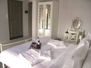 Theatro Hotel Odysseon