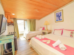 Alacati Asmalı Konak Otel