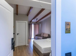 Golemi Lux Hotel