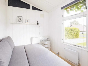 Tasteful Holiday Home in KarrebÃ¦ksminde near Sea