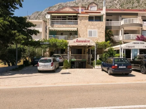 Divna - Modern Apartments With Terrace - A4