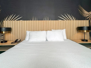 The Harrison Hotel Downtown Hollywood