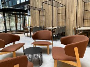 Skyline Airport Hotel