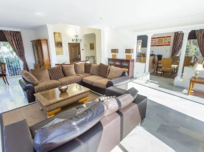 Villa Near Beach In Marbella