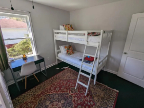 eKstasis Hostel & Urban Farm