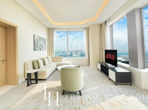 LUX Iconic Views at Palm Tower Suite 3