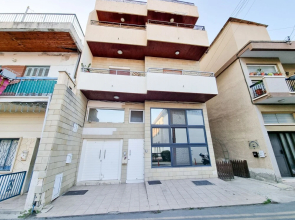 Luxury Saint Lazarus Apartment