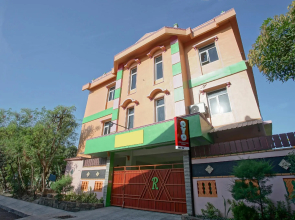 OYO 1419 Rhona Guest House Syariah