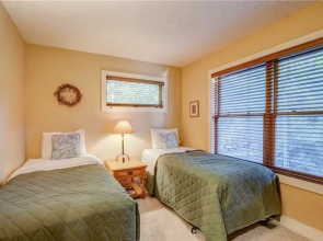 Canyon Crossing #7 3 Bedroom Condo