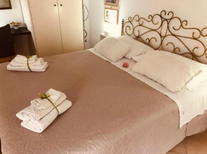 Caio Asinio Apartment