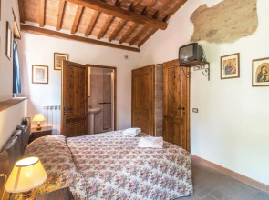 Awesome Apartment in Castiglione D.lago PG With Wifi and Outdoor Swimming Pool