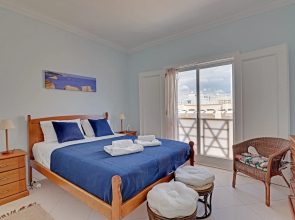 Vilamoura Main Avenue by Homing
