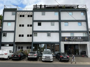 Fly Inn Madagascar Hotel