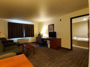 Estherville Hotel & Suites