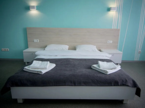 Отель Волна