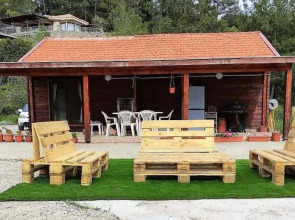 The Cosy Mountain Cabin with Stunning Views near Troodos