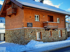 Central Apartment With Balcony, Terrace, Garden, Deckchairs