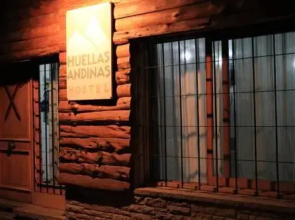 Hostel Huellas Andinas