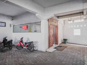 RedDoorz near Tugu Pers Jambi