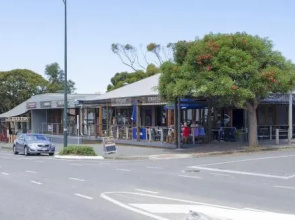 Port Elliot Beachcomber
